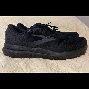 Men’s Brooks Ghost 16 running shoe